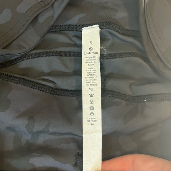 Lululemon Fast and Free Tight *Non-Reflective‎ Heritage Camo Deep Coal Size 8 - Picture 10 of 10